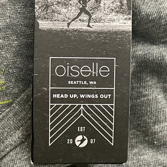 Oiselle Tee Shirt SZ - XS - Picture 5 of 5